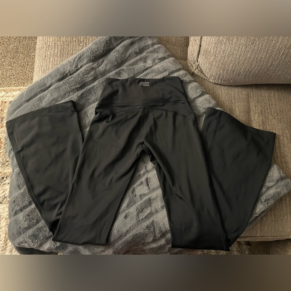 PINK Active pants with flare legs black